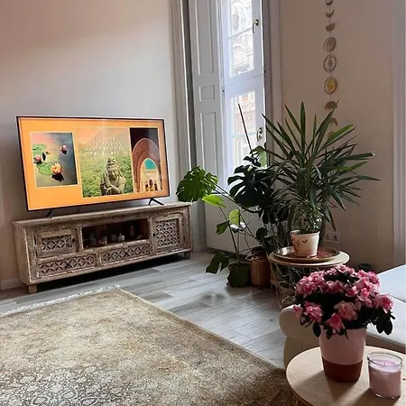 Apartment Lotus Sanctuary *